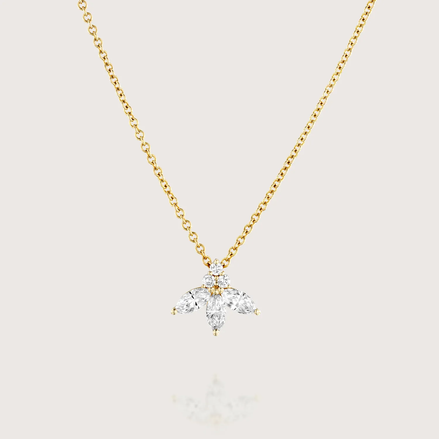 Jeanne Poisson Necklace White Diamonds