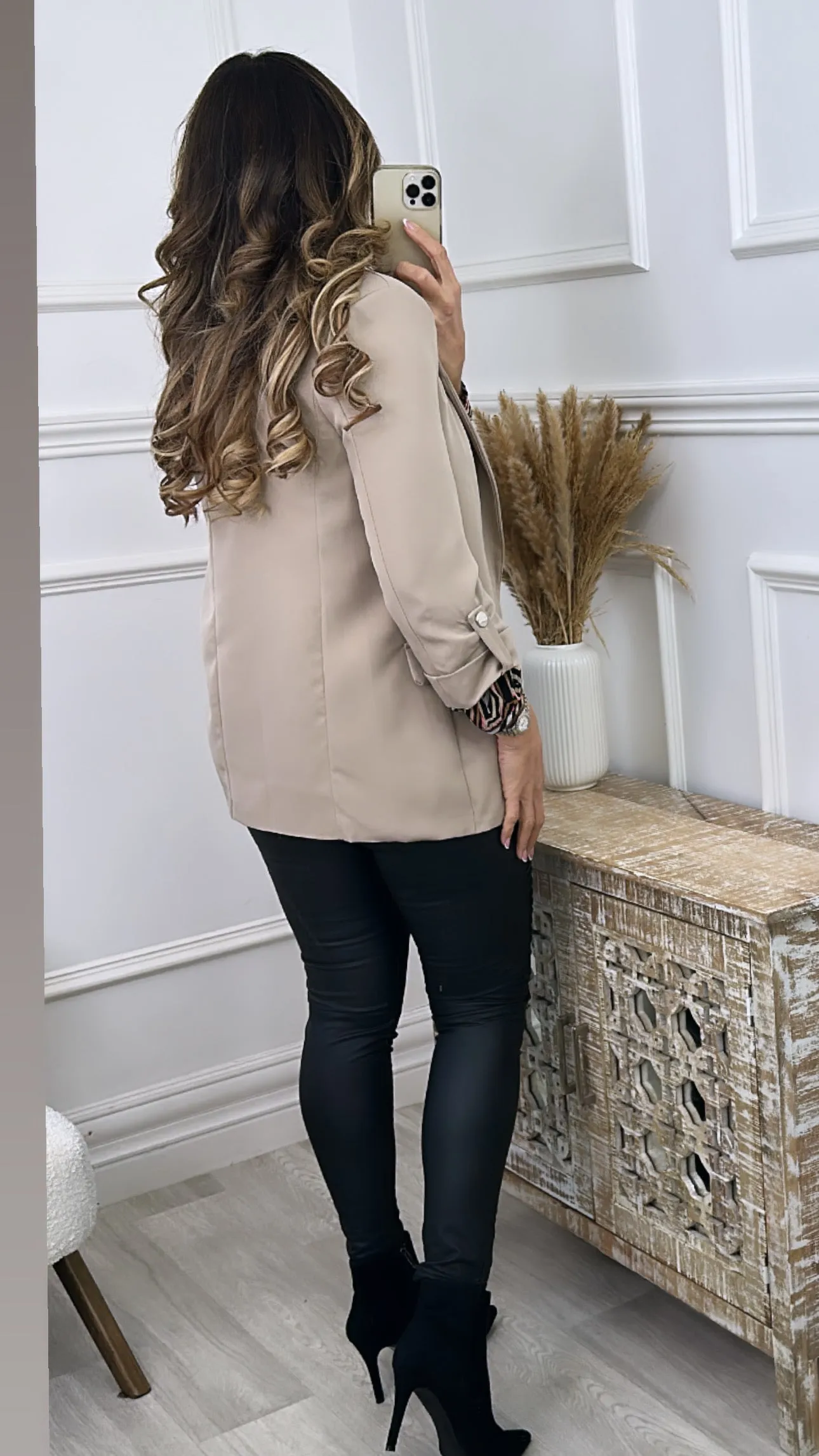 Nea Beige 3/4 Sleeve Blazer