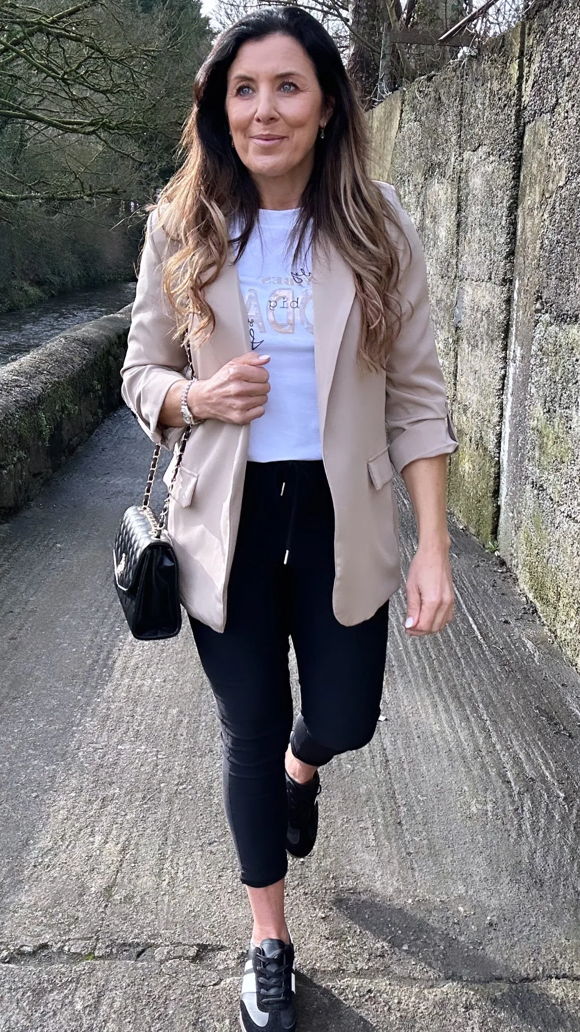 Nea Beige 3/4 Sleeve Blazer